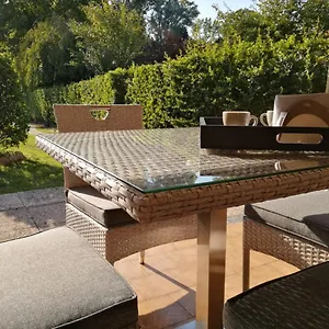La Maison De Lidia Apartment Angera